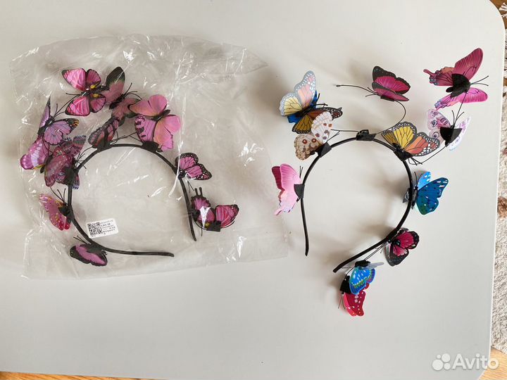 Ободок с бабочками