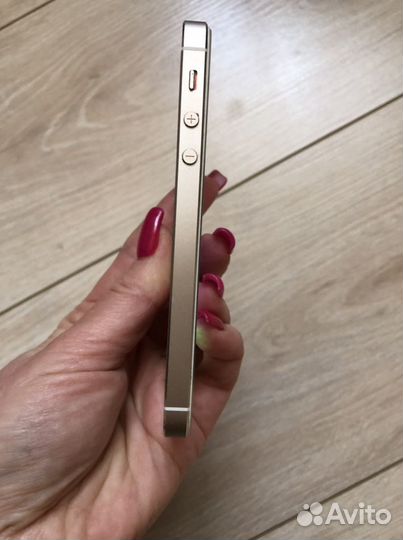 iPhone 5S, 16 ГБ