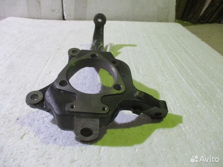 Кулак поворотный левый Волга Сайбер Volga Siber