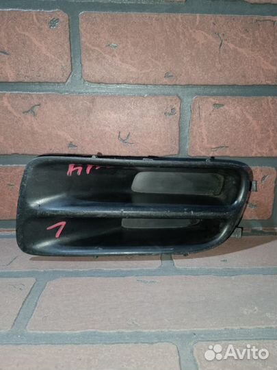 Заглушка бампера nissan bluebird U14 FR/LH