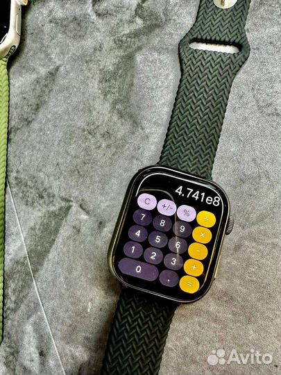 Apple watch series 8