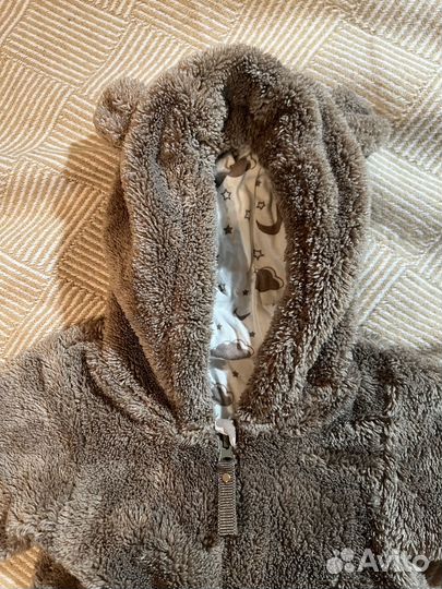 Комбинезоны утепленные для малышей белый и коричне