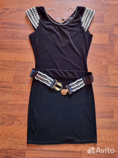 Маленькое черное платье