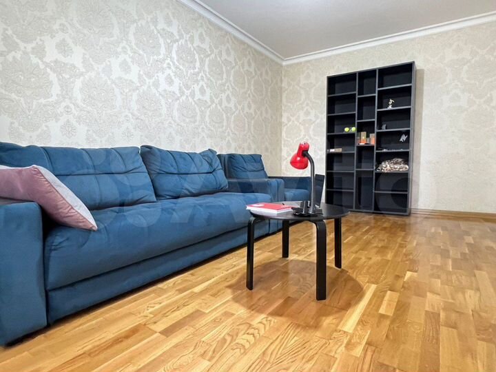 2-к. квартира, 60 м², 7/14 эт.