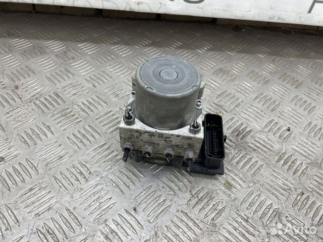 Блок ABS citroen berlingo B9 08