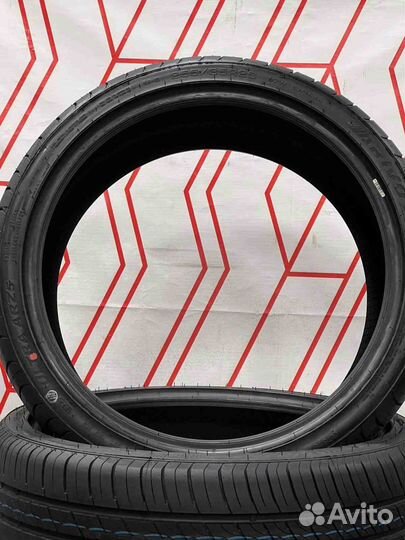 Arivo Ultra ARZ5 255/35 R20 97W