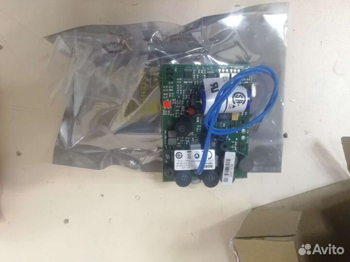 Плата контроля линий Bosch LBB4443/00