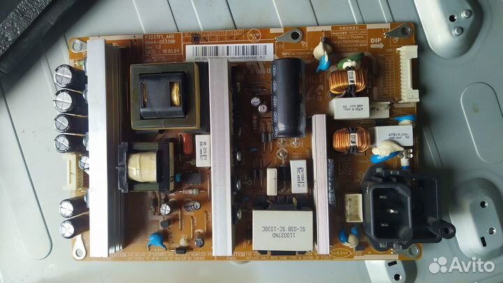 Платы, подсветка от телевизора Samsung LE32C530F1W