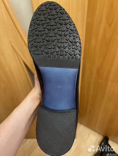 Сапоги женские зимние 39 новые