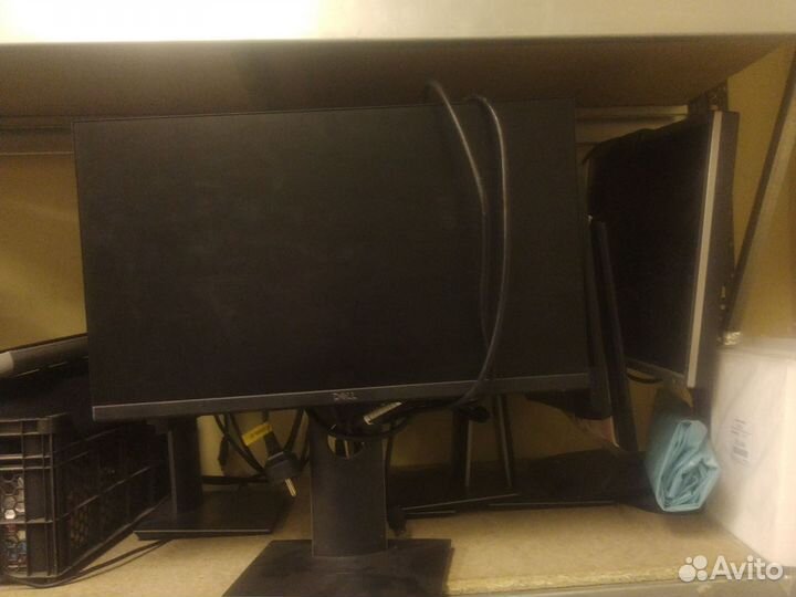 Монитор Dell 22