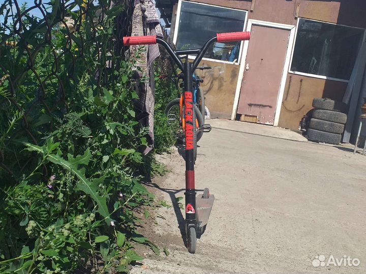 Трюковой самокат