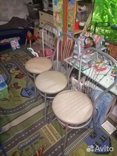 Кухонные стулья бу