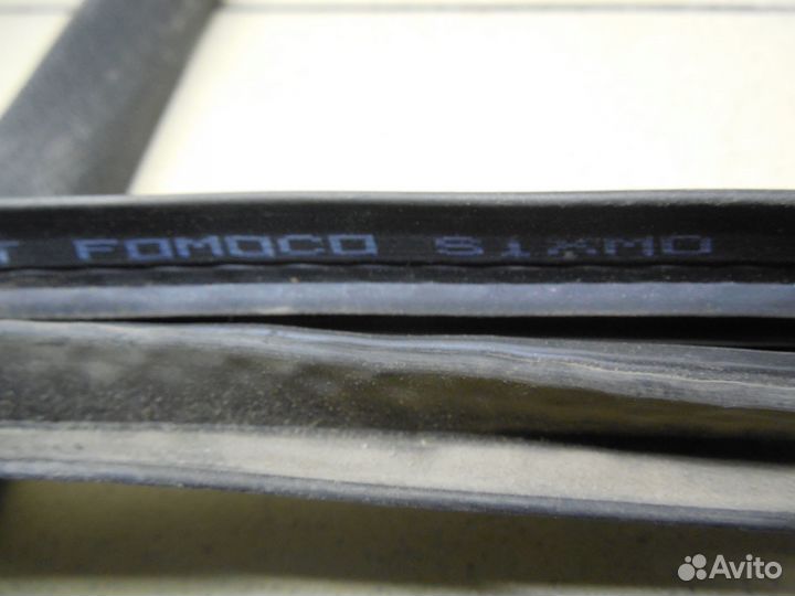 Уплотнитель (внутри) Fusion 2002-2012