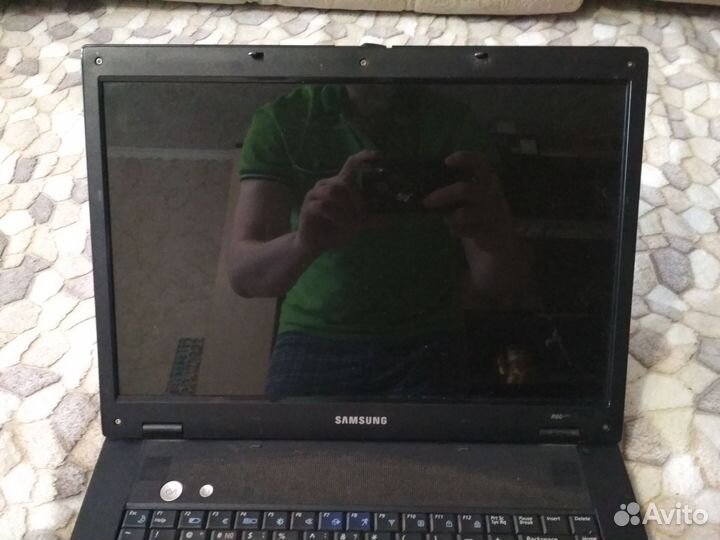 Ноутбук Samsung r60 plus на запчасти