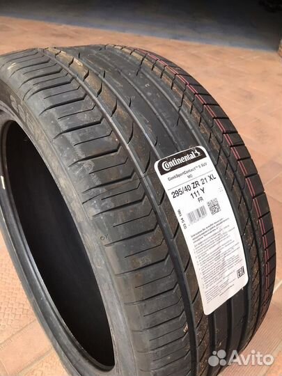 Continental ContiSportContact 5P SUV 295/40 R21 111W