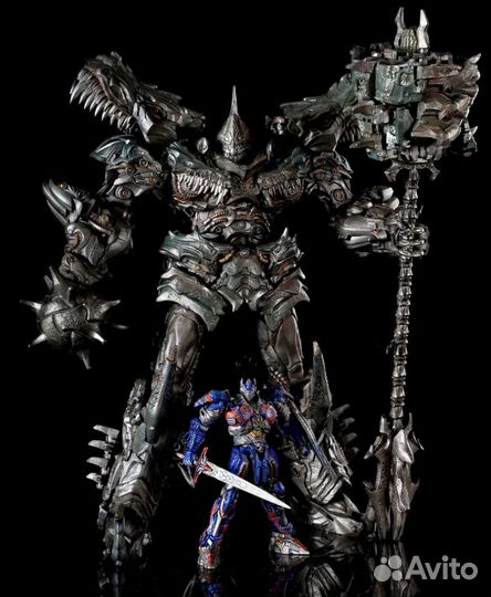 Мегатрон игрушка трансформер супер танк 34см