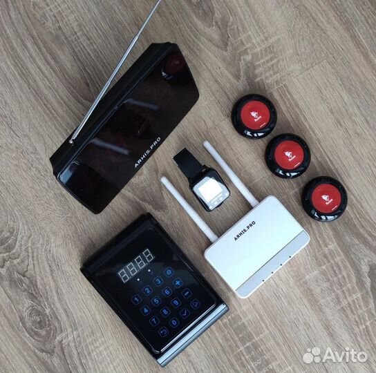 Кнопка вызова персонала, часы, табло, пуль, репите