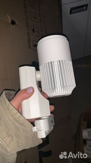 Светильник на однофазный трек светодиодный