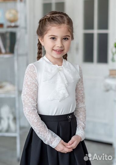 Школьная форма. Блузка для девочки