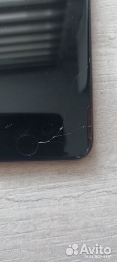 iPhone SE (2020), 64 ГБ