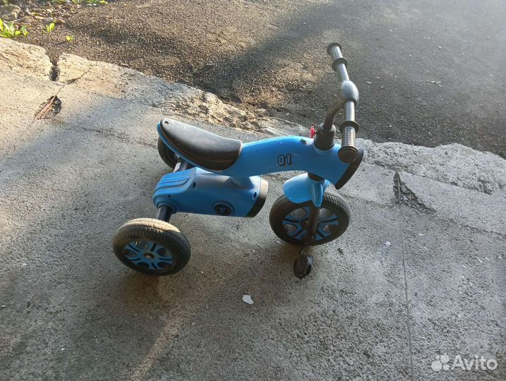 Велосипед детский 3х колесный