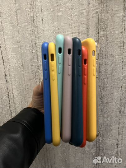 Чехол на iPhone 11