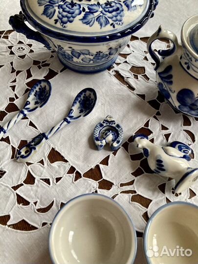 Прсуда гжель,гжель,самовар,фарфрррвая посуда