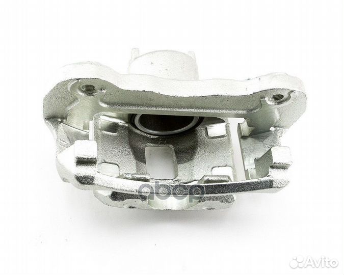 Суппорт тормозной mitsubishi L200 96- прав