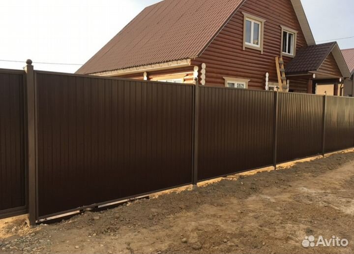 Заборы из профнастила