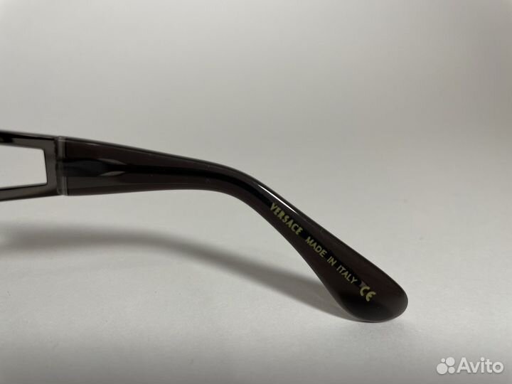 Солнцезащитные очки Versace