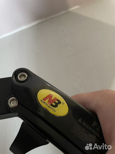 Кронштейн на стену North Bayou F150, black