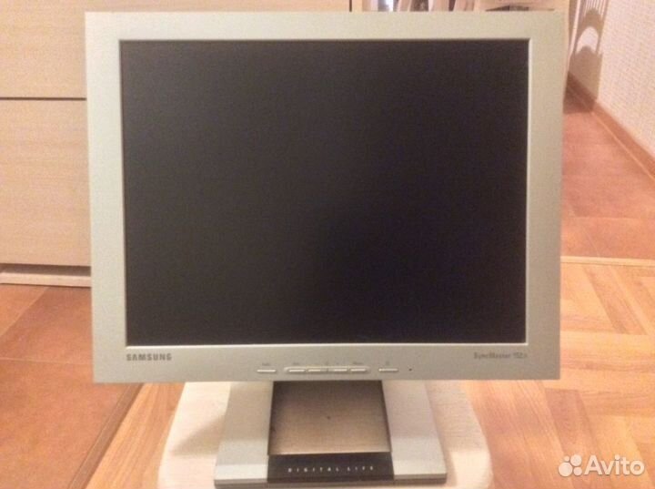 Монитор Samsung Syncmaster 152S