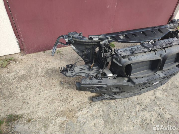 Передняя панель (телевизор) BMW 5 F10/F11/GT F07