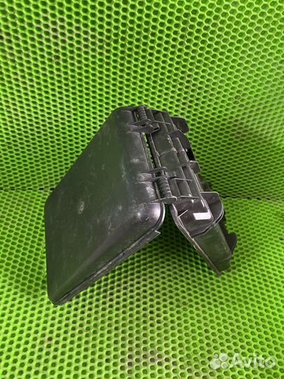 Корпус блока управления двигателем Skoda Superb