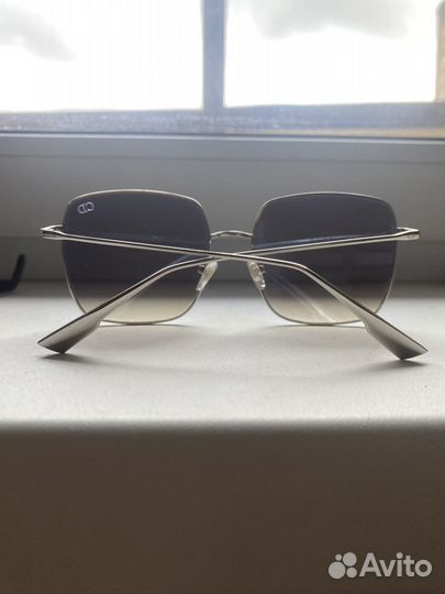 Солнцезащитные очки женские Christian Dior