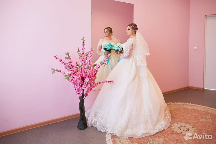 Свадебное платье