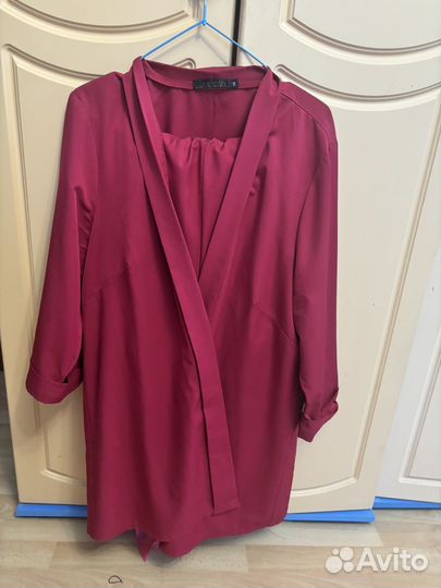 Костюм женский