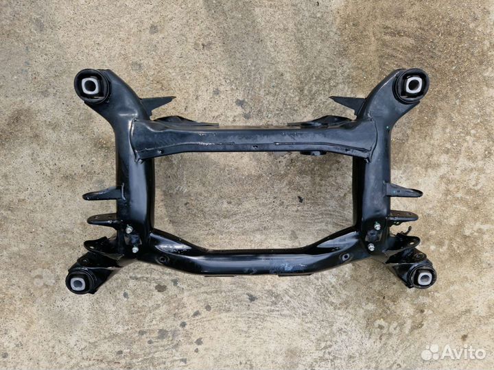 Балка задняя (подрамник) для BMW F25 F26