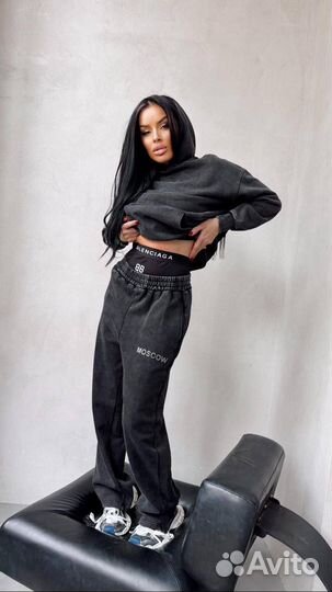 Спортивный костюм Balenciaga S.M.L