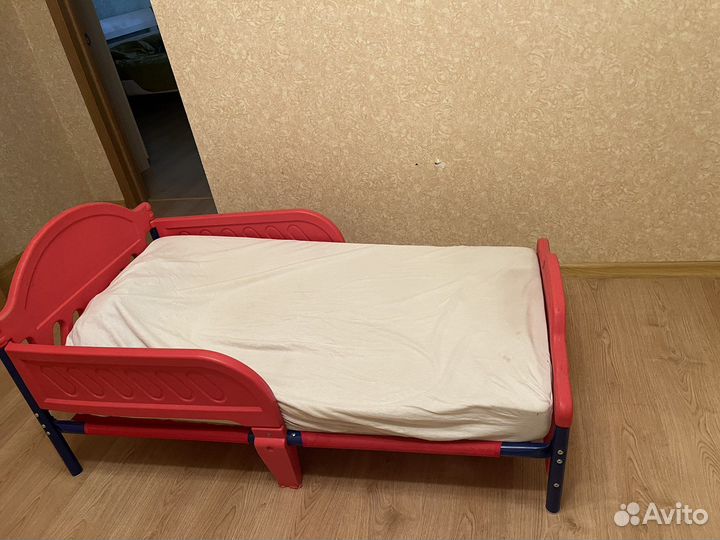 Кровать детская