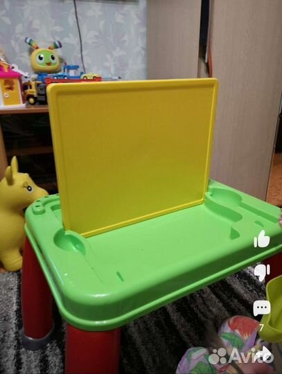 Стол и стул детские