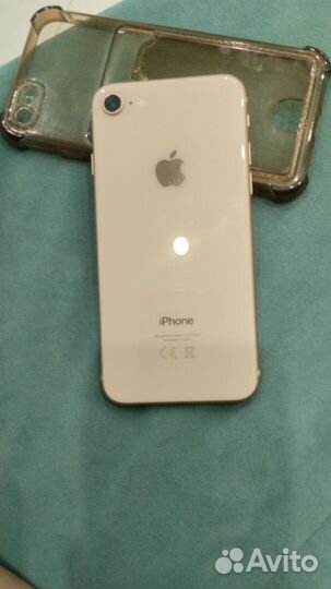 iPhone 8, 64 ГБ