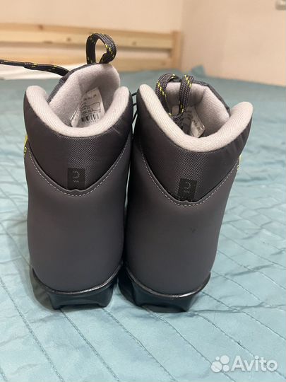 Новые лыжные ботинки NNN 35 размер