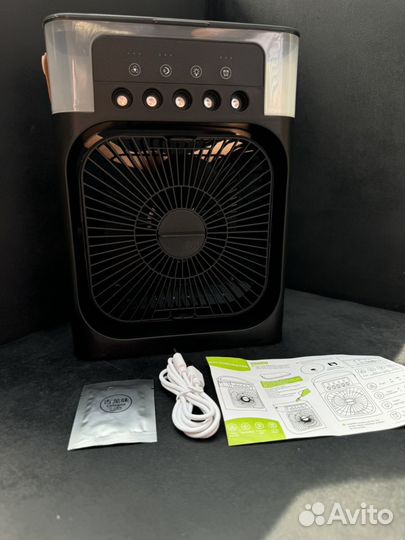Вентилятор настольный с увлажнителем