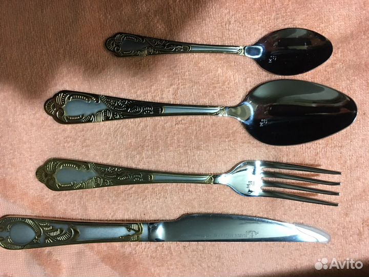 Набор столовых приборов