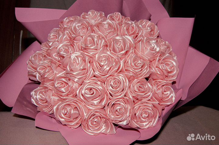 Букеты из синельной проволоки и атласных лент