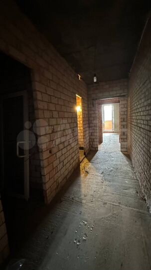 3-к. квартира, 95,9 м², 2/8 эт.