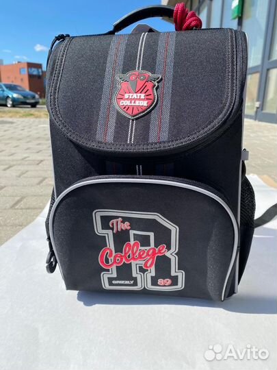 Рюкзак школьный новый
