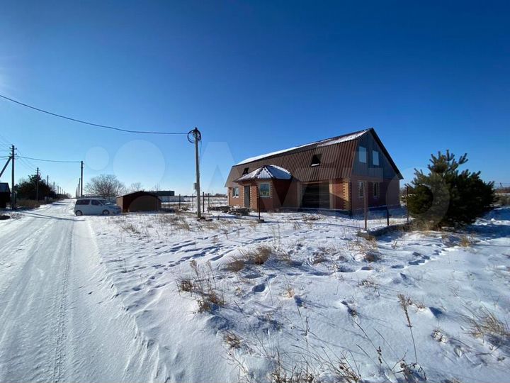 Дом 170 м² на участке 22 сот.