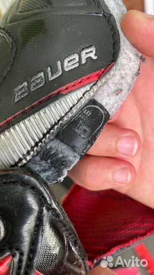 Хоккейные коньки bauer